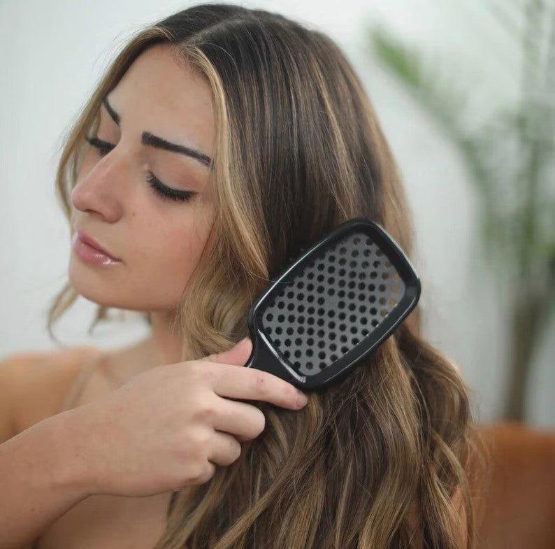 Knotclear™ | Moeiteloos knotten uit je haren