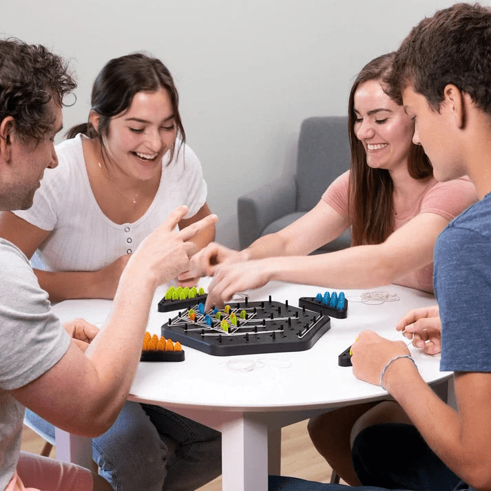 TriadChess™ | Ontdek grenzeloze schaakavonturen