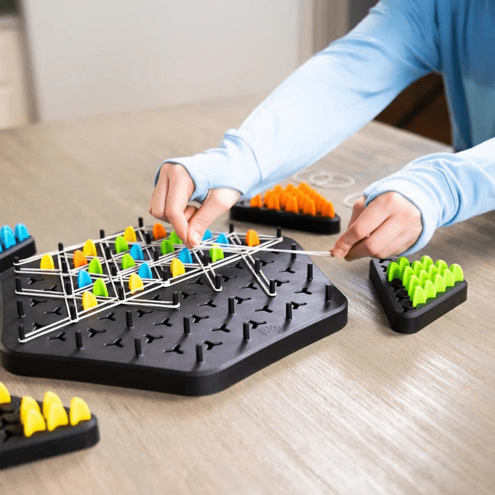 TriadChess™ | Ontdek grenzeloze schaakavonturen